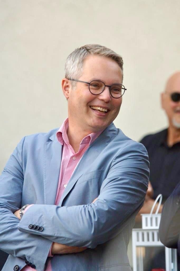 246933e4 a970 42eb 900c ec1288e9e041